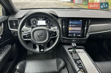 Седан Volvo S90 2019 в Днепре