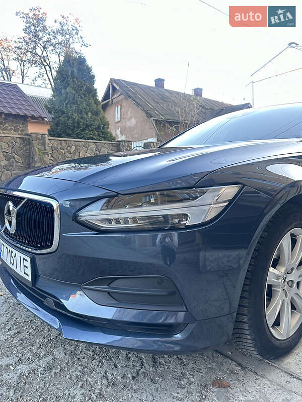 Седан Volvo S90 2017 в Івано-Франківську