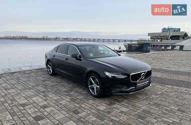 Седан Volvo S90 2018 в Дніпрі