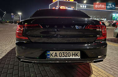 Седан Volvo S90 2019 в Києві