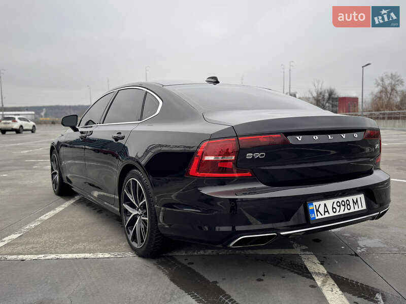 Седан Volvo S90 2018 в Киеве фото 9 Седан Volvo S90 2018 в Киеве