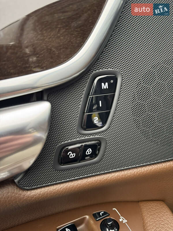 Седан Volvo S90 2018 в Киеве фото 31 Седан Volvo S90 2018 в Киеве