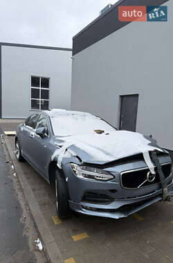 Седан Volvo S90 2018 в 