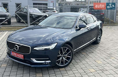 Седан Volvo S90 2017 в Дрогобичі