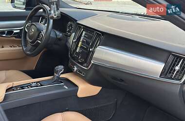 Седан Volvo S90 2016 в 