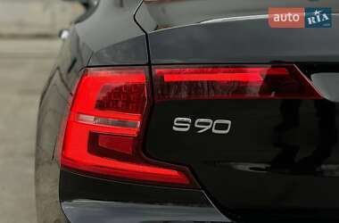 Седан Volvo S90 2017 в 