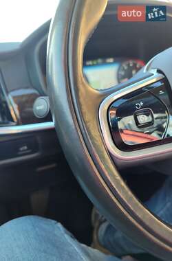 Седан Volvo S90 2017 в 