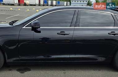 Седан Volvo S90 2017 в 