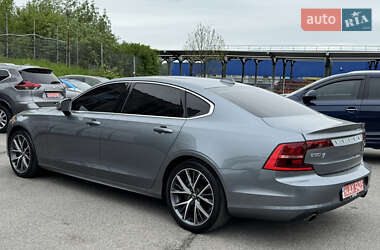 Седан Volvo S90 2019 в 
