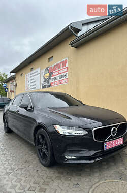 Седан Volvo S90 2017 в 