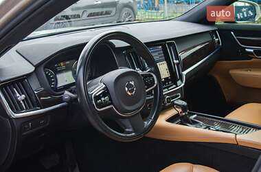 Седан Volvo S90 2017 в 