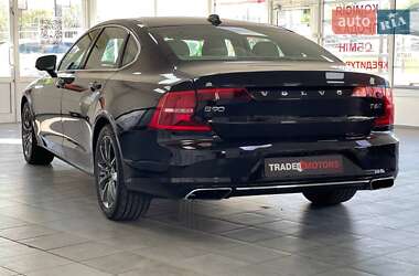 Седан Volvo S90 2017 в 