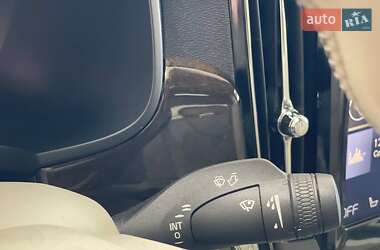 Седан Volvo S90 2017 в 
