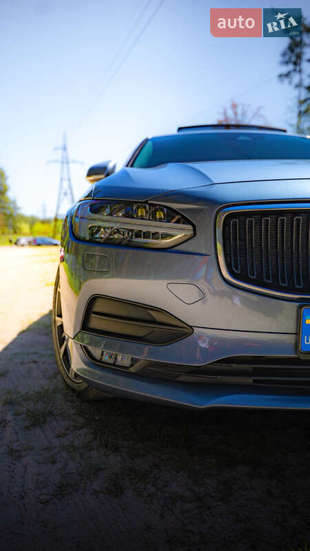 Седан Volvo S90 2017 в Львове
