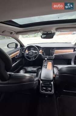 Седан Volvo S90 2016 в 