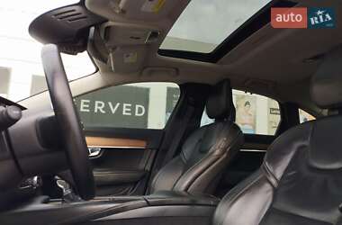 Седан Volvo S90 2016 в 