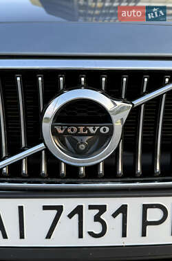 Седан Volvo S90 2017 в 