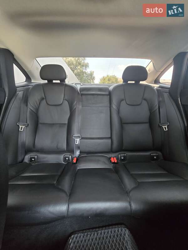 Седан Volvo S90 2016 в Полтаве фото 17 Седан Volvo S90 2016 в Полтаве