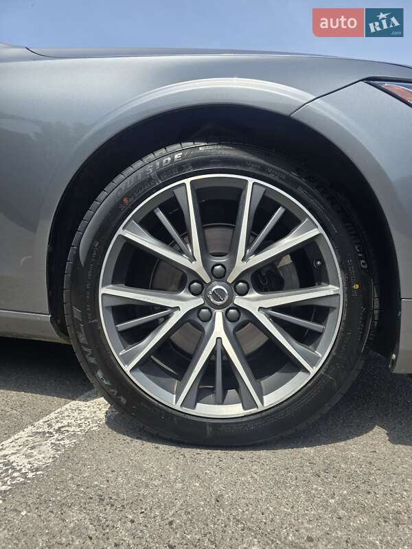 Седан Volvo S90 2016 в Полтаве фото 50 Седан Volvo S90 2016 в Полтаве