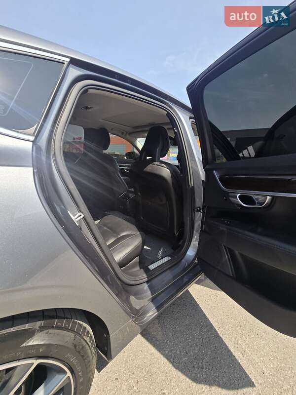 Седан Volvo S90 2016 в Полтаве фото 53 Седан Volvo S90 2016 в Полтаве