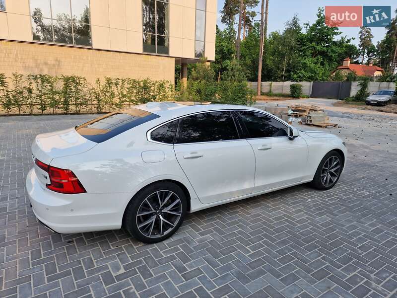 Седан Volvo S90 2017 в Киеве фото 13 Седан Volvo S90 2017 в Киеве