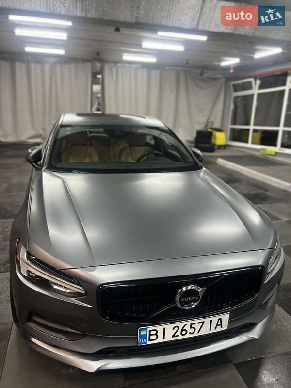 Седан Volvo S90 2017 в 
