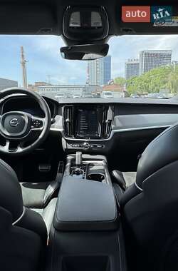 Седан Volvo S90 2021 в Києві