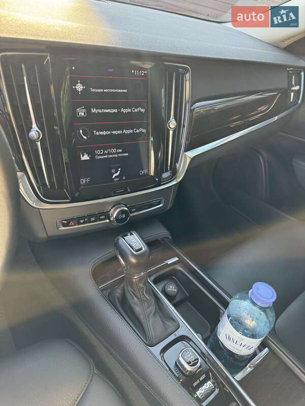 Седан Volvo S90 2018 в Киеве фото 19 Седан Volvo S90 2018 в Киеве