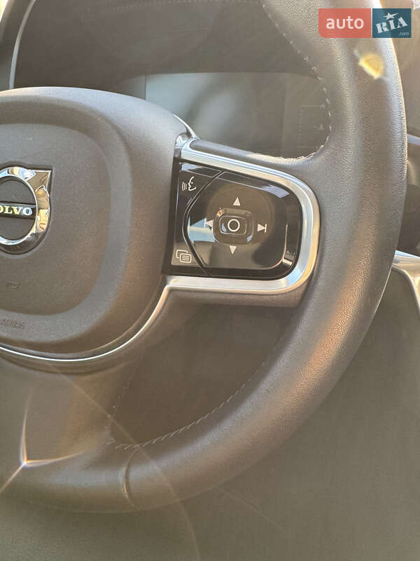 Седан Volvo S90 2018 в Киеве фото 24 Седан Volvo S90 2018 в Киеве