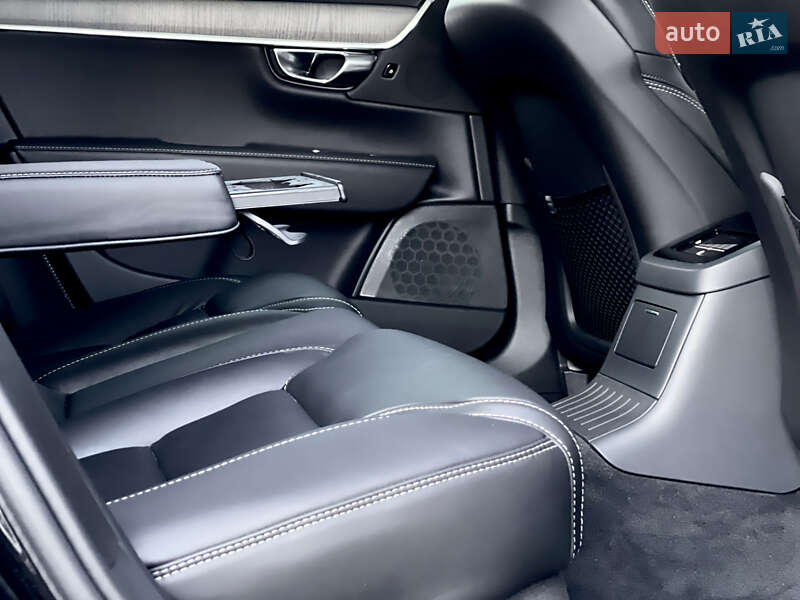 Седан Volvo S90 2024 в Киеве фото 50 Седан Volvo S90 2024 в Киеве