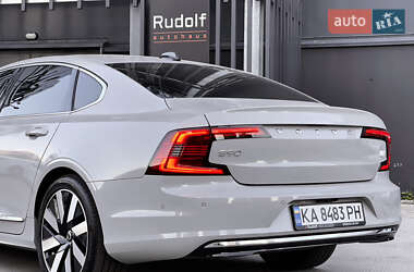 Седан Volvo S90 2024 в 