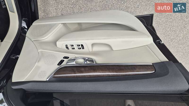 Седан Volvo S90 2017 в Киеве