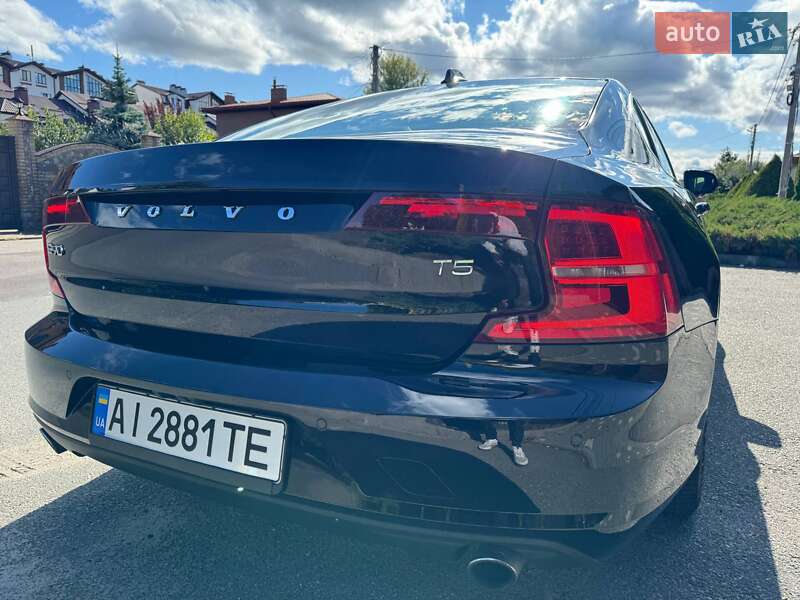 Седан Volvo S90 2018 в Киеве фото 10 Седан Volvo S90 2018 в Киеве