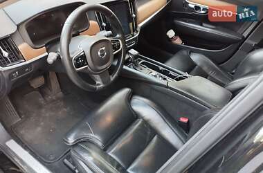 Седан Volvo S90 2016 в 