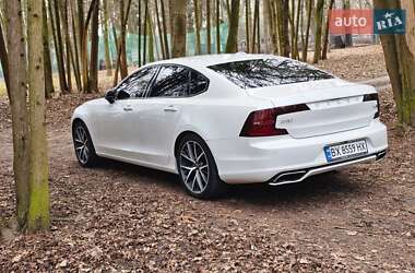 Седан Volvo S90 2016 в 