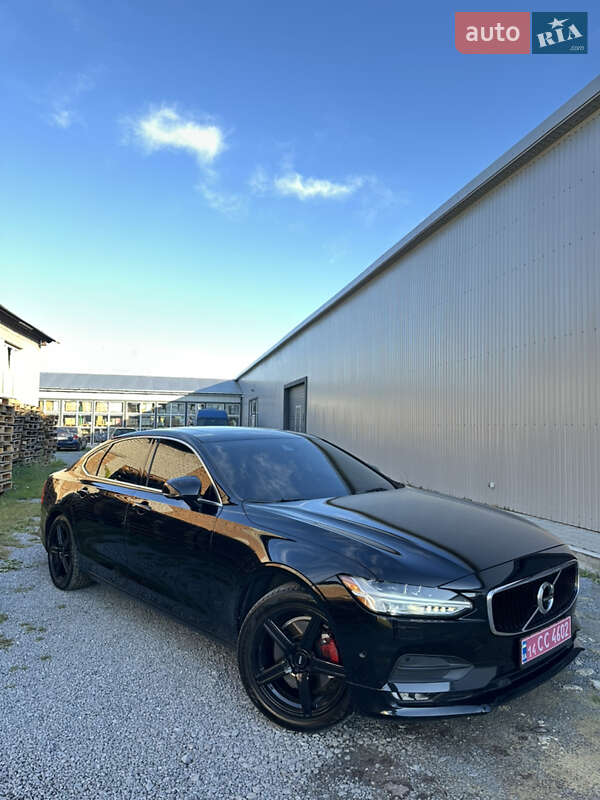 Седан Volvo S90 2017 в Жовкве