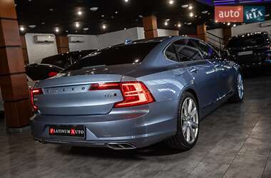 Седан Volvo S90 2017 в 