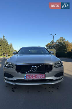Седан Volvo S90 2017 в 