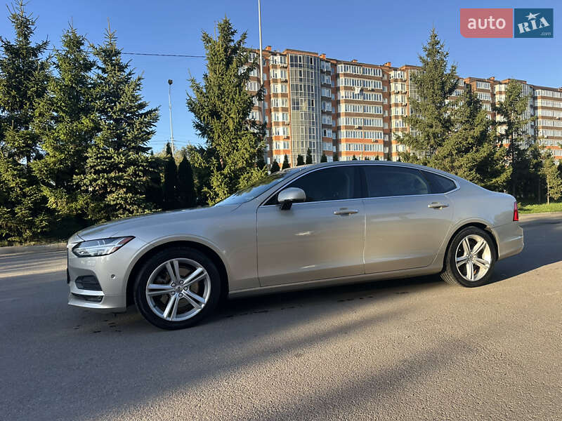 Седан Volvo S90 2017 в 