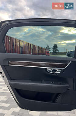 Седан Volvo S90 2018 в 