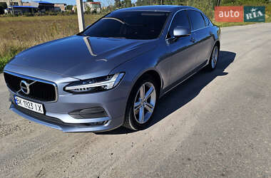 Седан Volvo S90 2018 в Рівному