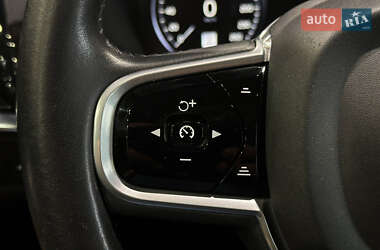 Седан Volvo S90 2017 в 