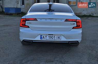 Седан Volvo S90 2017 в 