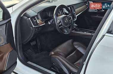 Седан Volvo S90 2017 в 