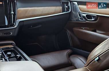 Седан Volvo S90 2017 в 