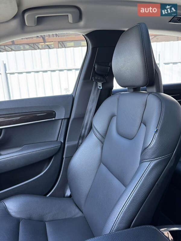 Седан Volvo S90 2017 в Киеве фото 11 Седан Volvo S90 2017 в Киеве