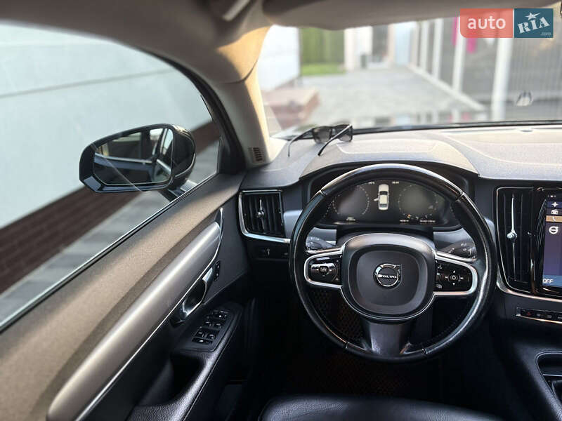 Седан Volvo S90 2018 в Дрогобыче фото 24 Седан Volvo S90 2018 в Дрогобыче