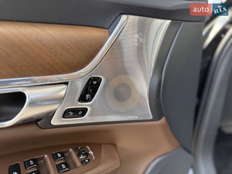 Седан Volvo S90 2018 в Днепре фото 23 Седан Volvo S90 2018 в Днепре
