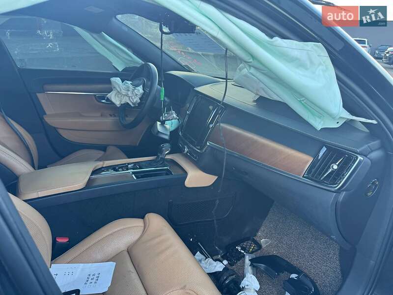 Седан Volvo S90 2019 в Львове фото 7 Седан Volvo S90 2019 в Львове