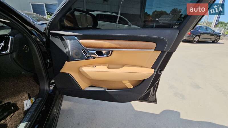 Седан Volvo S90 2019 в Львове фото 24 Седан Volvo S90 2019 в Львове